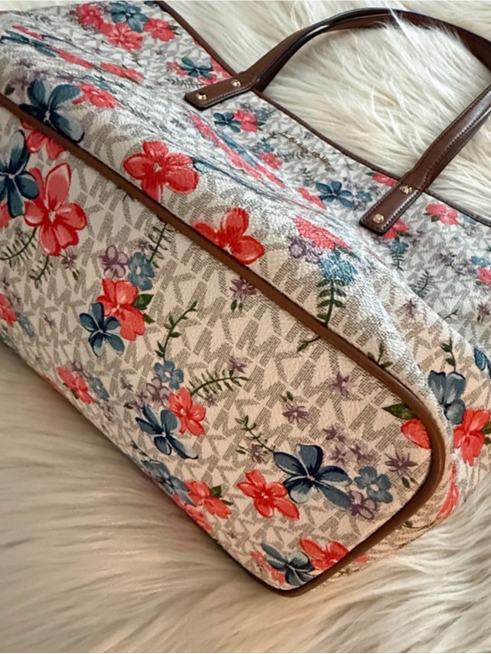 Michael Kors White Floral Tote with Coral & Blue Flowers - Picture 7 of 9
